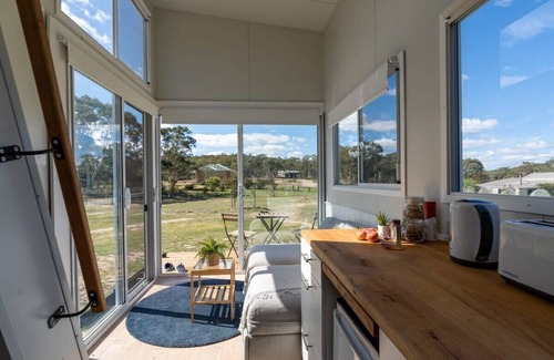 Ararat House | Montara Views 3 by Tiny Away