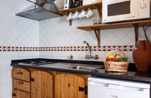 Zambujeira do Mar Cottage | Monte das Alpenduradas