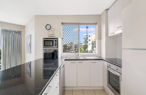 Kings Beach Apartment | Montego Unit 3 Kings Beach QLD