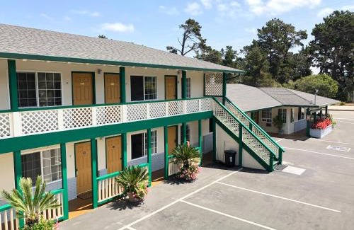 Munras Avenue Hotel | Monterey Pines Inn