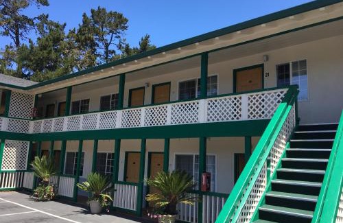 Munras Avenue Hotel | Monterey Pines Inn