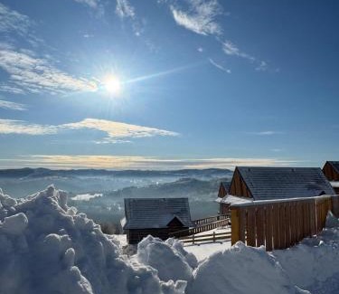 Koniakow House | Montini - domki z jacuzzi Koniaków