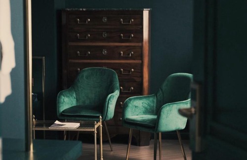 Kunming City Centre Hotel | Moon and Chalice Boutique Hotel