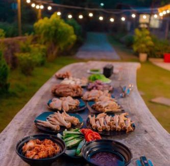 Soc Son Villa | Moon Lake House Sóc Sơn Venuestay