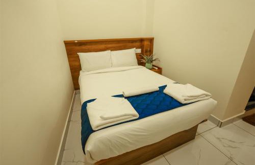 Kakkanad Hotel | Moonic Days Infopark Kakkanad