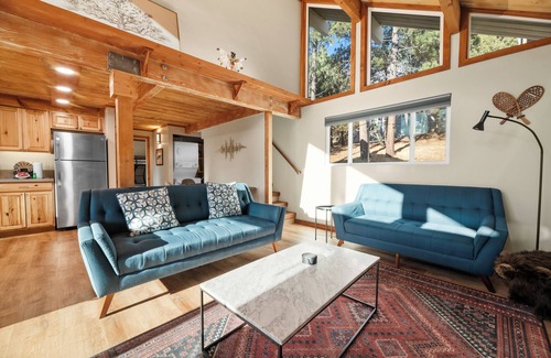 Upper Moonridge Cabin | Moonridge Chalet