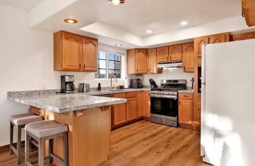 Upper Moonridge Cabin | Moonridge Heaven #2530
