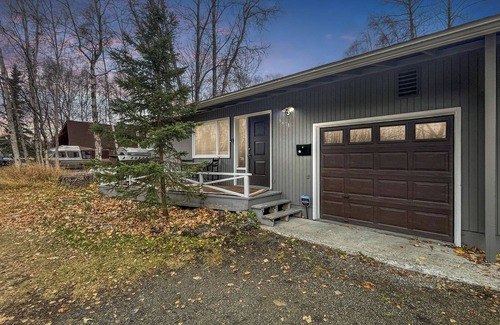 Rabbit Creek House | Moose Hollow-Pet friendly home with heated garage
