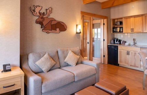 Banff Hotel | Moose Hotel And Suites