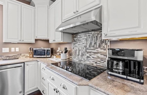 Huffman - O' Malley House | Moose Meadow 5 Bedroom Home by RedAwning