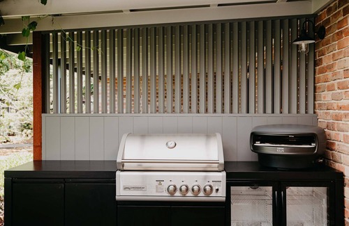 Berry House | Moraea Farm Suite in Berry