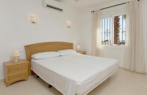Cumbre del Sol Villa | Moraira Retreat with Views