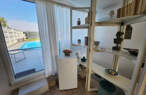 Militari Villa | Morii Lake Pool Villa