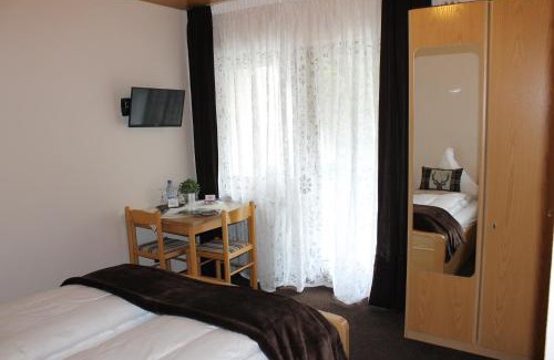 Brodenbach House | Mosel-Pension Gästehaus Christiane, Brodenbach