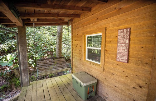 Stanton Cabin | MossRock: A Wonderfully Secluded Off Grid Rustic Cabin