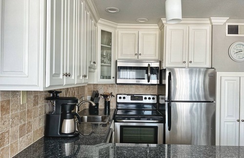 Galveston Condo | Most reviewed! Highest rated condo at Seascape resort. On the Beach. Ocean view.