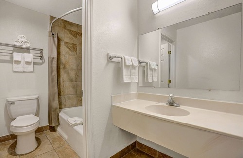 Clovis Hotel | Motel 6 Clovis, NM