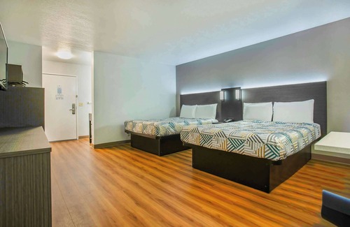 City Central Hotel | Motel 6 Gresham, OR - Portland