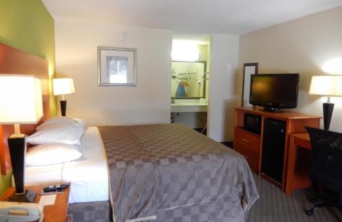 Luling Hotel | Motel 6-Luling, LA