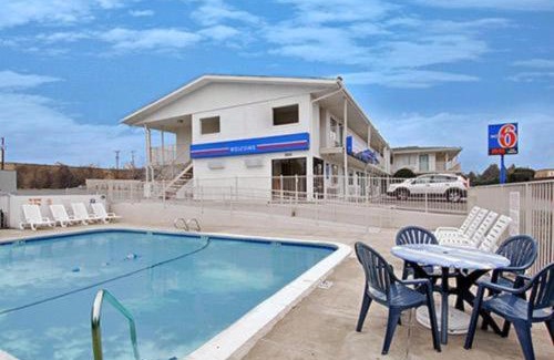 McKinney Hotel | Motel 6-McKinney, TX - North