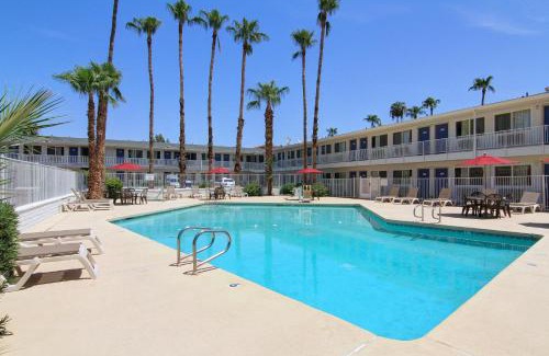 Fashion Square Hotel | Motel 6 Old town Scottsdale Fashion Square