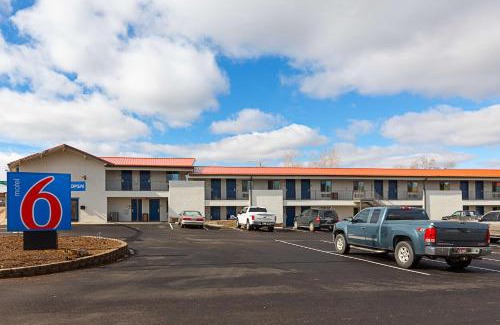 Show Low Hotel | Motel 6-Show Low, AZ