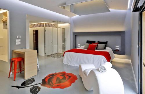 La Favorita Hotel | Motel Latino