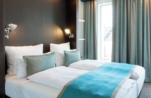 Cannstatt-Mitte Hotel | Motel One Stuttgart - Bad Cannstatt