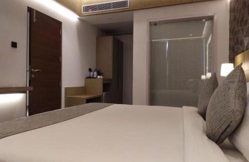 Thrissur Hotel | MothiMahal Residency Thrissur