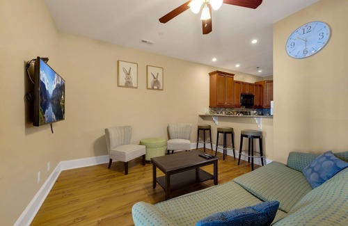 Myrtle Beach House | motley crew , when you need the space for your big group of personalities