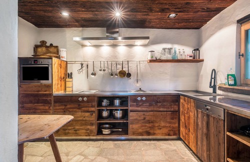 Campo Tures House | "Mountain Chalet Obertreyen" with Slope Access, Private Sauna & Wi-Fi