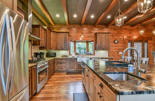 Black Mountain House | Mountain Falls Lodge 6/5 Log Home Gated Preserve