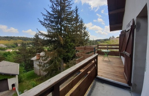 La Bastide-Puylaurent Ski Chalet | MOUNTAIN CHALET BETWEEN LOZERE AND ARDECHE FOR 8 PEOPLE