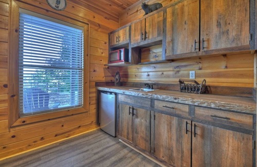 Mineral Bluff Cabin | Mountain getaway with relaxing views