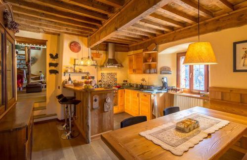 Traverses House | Mountain House With Alpine Views In Traverses