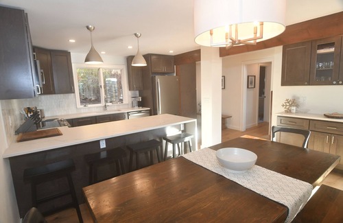 Warren Condo | Mountain Modern Ski-in/Ski-out Sugarbush Condo. Fully redesigned and renovated!
