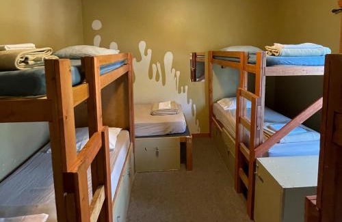 Rossland Hostel | Mountain Shadow Hostel