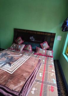Anantnag District House | Mountain view guest house warwan