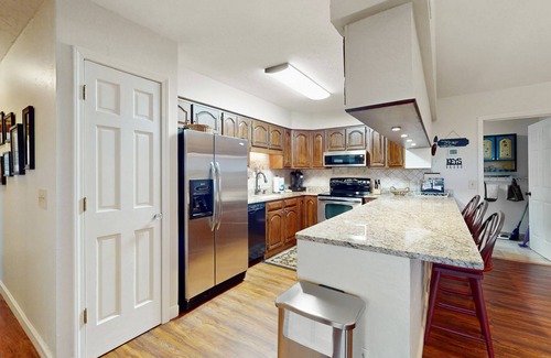 Sugar Mountain House | Mountain-view home with private outdoor areas, foosball & W/D