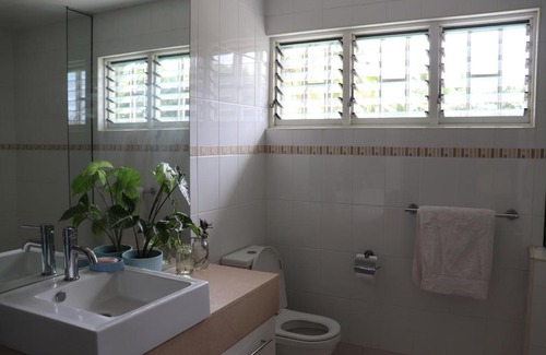 Nadi House | Mountain View in Votualevu