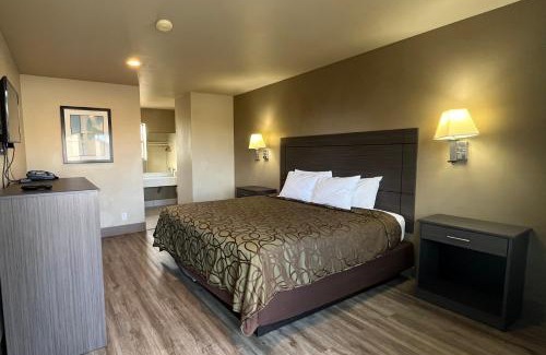 Flagstaff Hotel | Mountain View Inn