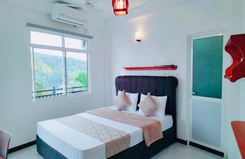 Tennekumbura House | Mountain View