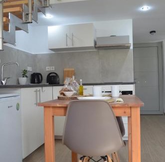 Georgioupolis Apartment | Mountain View - Resort I