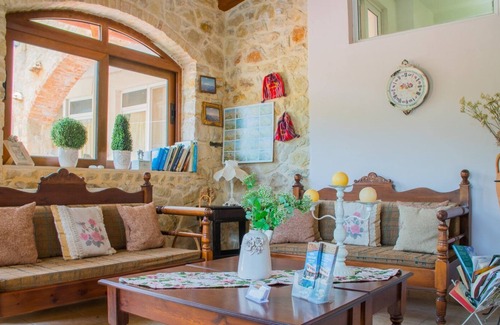 Thronos Bed & Breakfast | Mountain View Room with double or two single beds