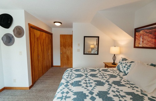 Moose Wilson Road Condo | Mountain Views Retreat: Luxurious 3-Bed/Bath Jackson Hole Haven with Fireplace