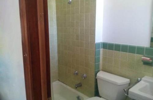 Mount Storm Hotel | Mountaineer Motel