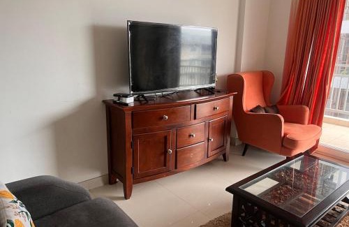 Bullawala Apartment | MountainNest Wrapped in Clouds, Nature view