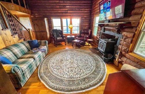Lansing House | Mountaintop Meadows