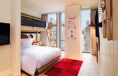 Myeongdong Hotel | Moxy Seoul Myeongdong