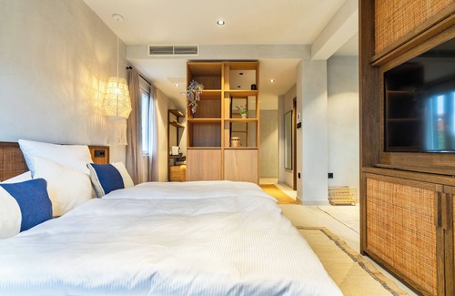 Cove Donja Krusica (Donje selo) Bed & Breakfast | Moya Boutique Sleep - Sunset Bliss Suite 2